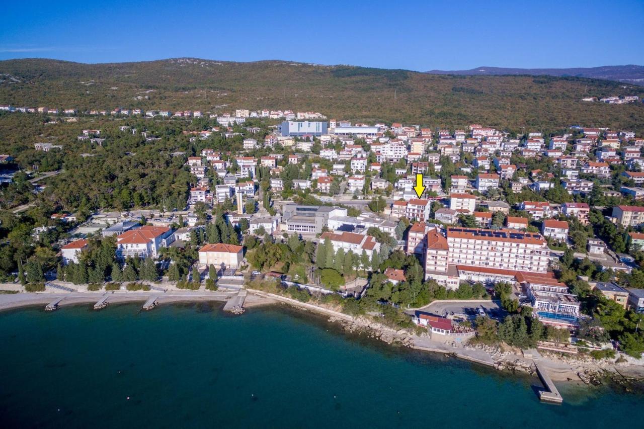 Apartments Loncaric Crikvenica Exteriör bild